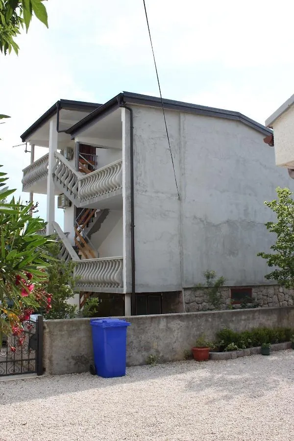 Apartments With A Parking Space Starigrad, Paklenica - 6618 0*, Starigrad Paklenica